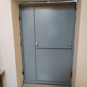 Yanğın Qapıları