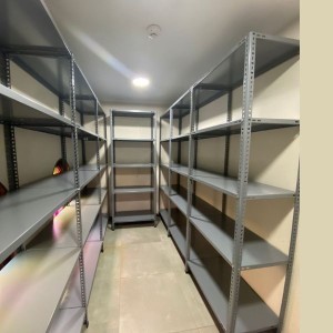 Market rəfləri, mağaza rəfləri, depo rəf sistemlərinin hazırlanması. Yüksək yüklə davamlı anbar rəf sistemləri.